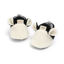 Load image into Gallery viewer, Winter Baby Shoes Thicken Warm Fashion Cartoon Baby Girl Shoes First Walkers Soft Boys Girls Shoes Prewalker