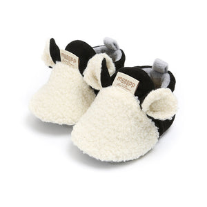 3Solid Colors Warm Shoes Newborn Baby Girl Soft Sole Leather Crib  Anti-slip Sneaker Prewalker 0-18M